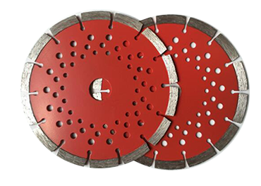 Dry cutting segmented diamond saw blade