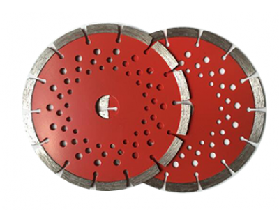 Dry cutting segmented diamond saw blade